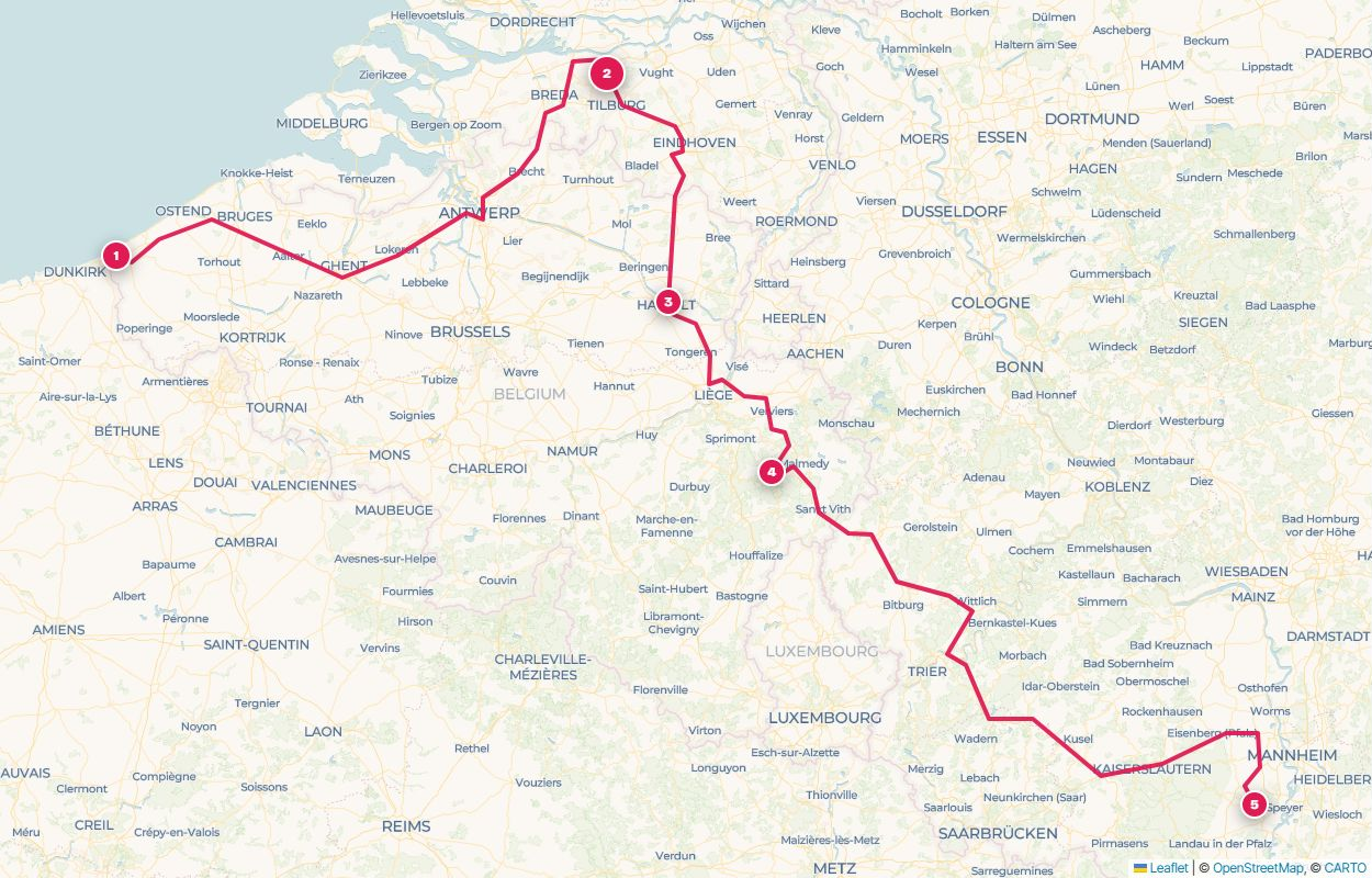 Kartenansicht aus dem Tourplaner mit Straßenroute und nummerierten Parkstopps